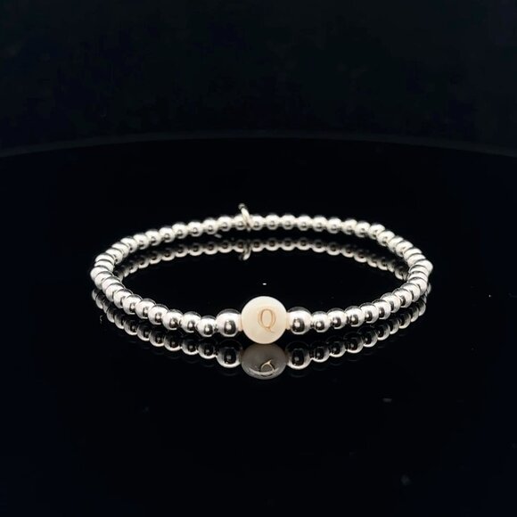 925 Sterling Silver Beaded Stretch Stacking Bracelet MOP Letter Initial Q - Picture 1 of 6